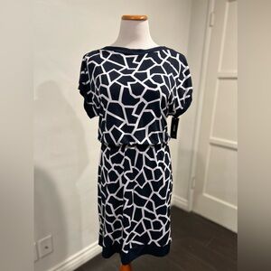 Alfani NWT PM Short Black & White Dress
